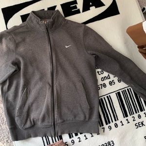 nike sweater